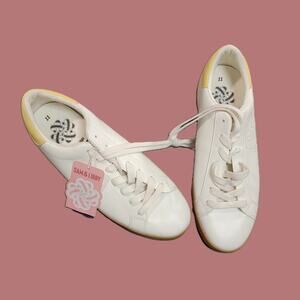 Sam & Libby Brite Addie Women’s Sneakers Size 9 White Casual Shoes Gum Sole